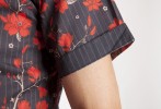 Baïsap - Chemisette à fleurs rouges sur tissu rayé - Chemise slim fit homme à manche courte - #2528