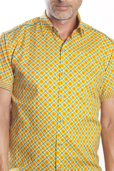 Baïsap - Printed half shirt - Narcissus - Floral short sleeve, slim fit