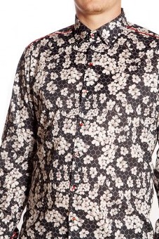 Baïsap - Black shirt with flowers - Alveole - Black and white shirt for men