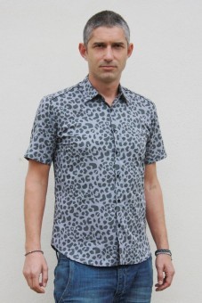 Baïsap - Camisa leopardo hombre, gris - manga corta  - Camisas hombre entalladas - estampadas 