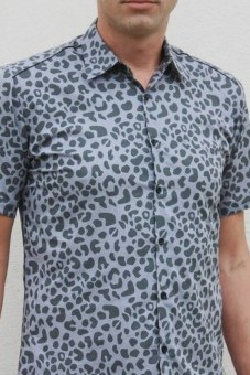 Baïsap - Grey Leopard print shirt, short sleeve - Leopard print shirt for men