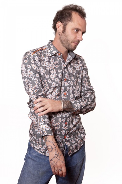 Baïsap - Camisa floreada masculina - Cerezo Gris - Camisa de algodón slim fit gris y blanca 