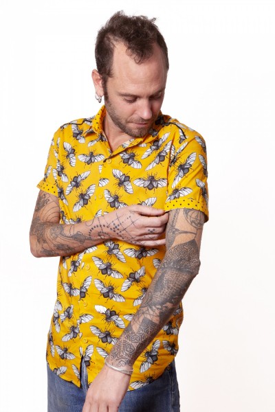 Baïsap - Yellow printed shirt, short sleeve - Beetle - Insect shirt for men, light & fitted