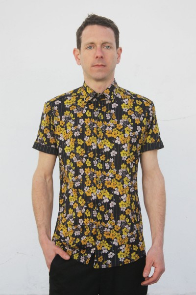 Baïsap - Camisas de flores manga corta - Flor de Cerezo Dorado - Camisa amarilla y negra masculina, de algodón ligero