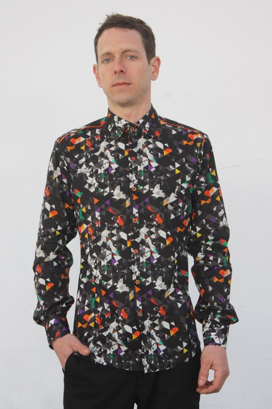 Baïsap - Triangle pattern shirt - Dark Triangles - Graphic button up shirts, light cotton