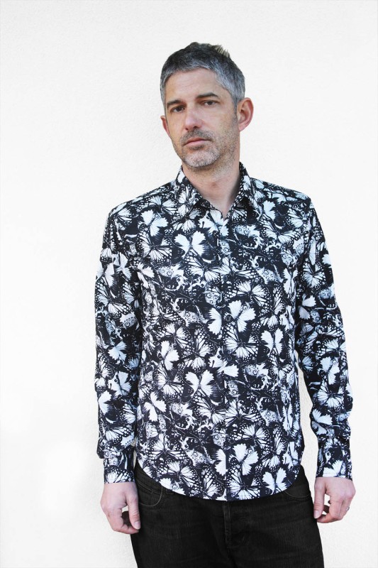 Baïsap - Butterfly shirts for men - Black and white butterfly printed cotton poplin