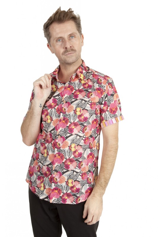 Baïsap - Pink floral shirt short sleeve - Pansies - Printed short sleeve button up for men 